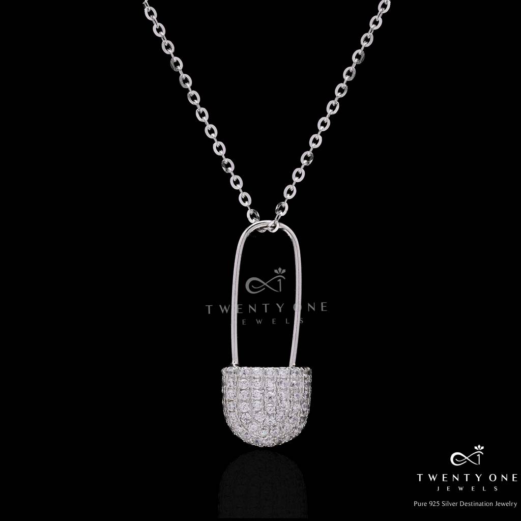 Diamond Studded Safety Pin Pendant With Chain On Pure 925 Silver : TP5276