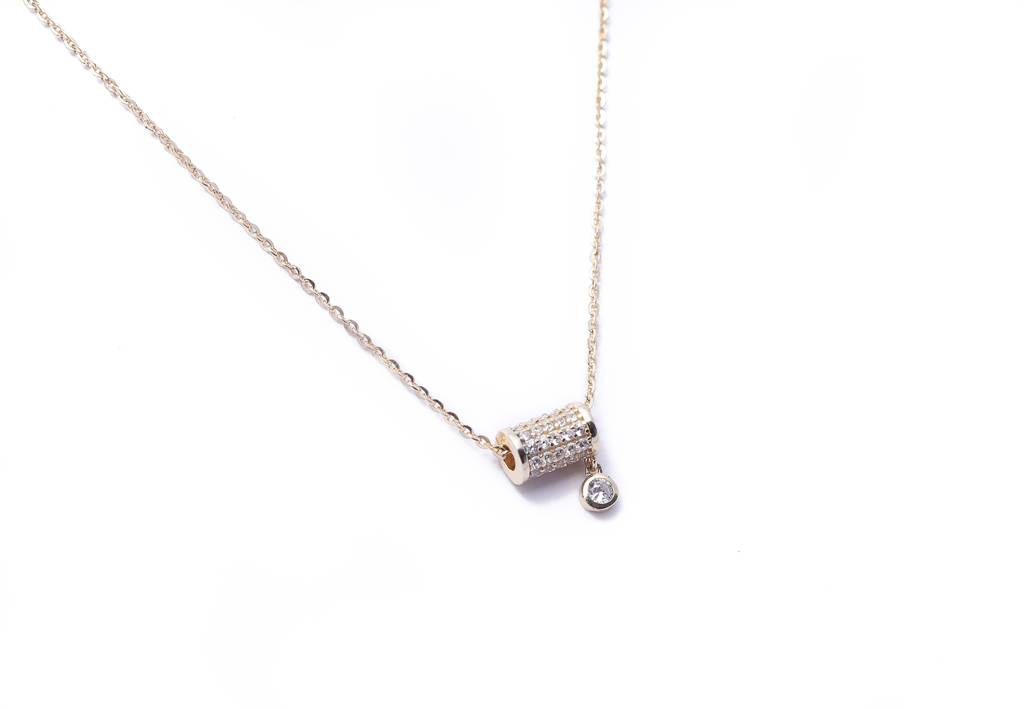 Gold Finish Barrel Pendant With Chain On Pure 925 Silver : TP5424