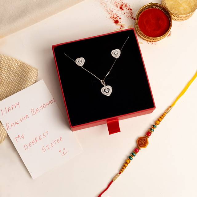 Jeniffer Layered Heart Solitaire Pendant Set With Push Back On 925 Silver. : TPS5411