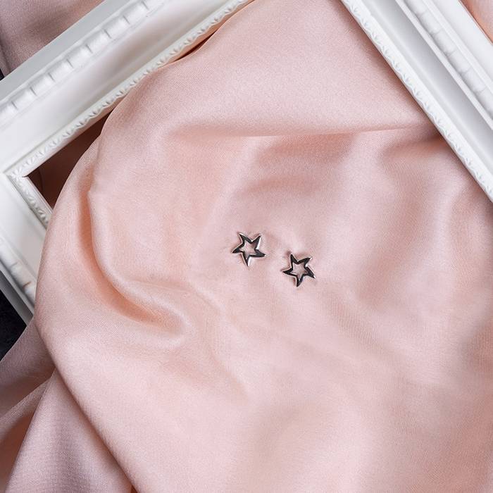 Solid Hollow Silver Star Tops : TP52
