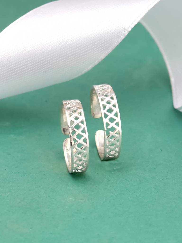 Giva 925 Sterling Silver Stylish Lattice Toe Rings