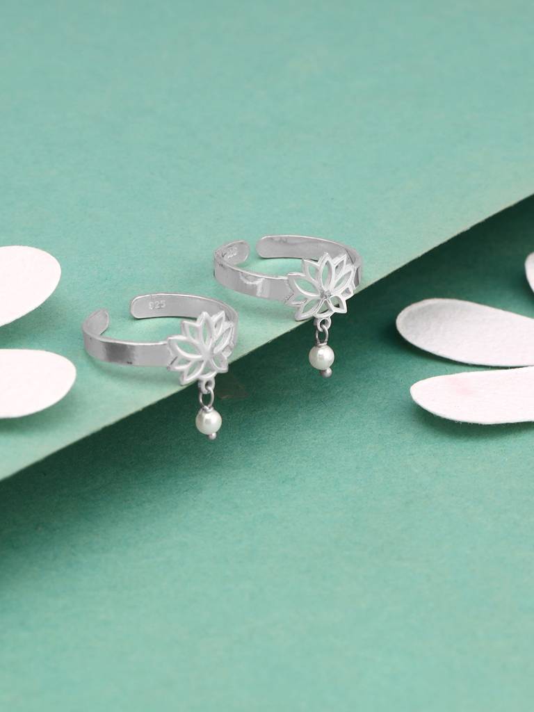 Giva 925 Sterling Silver Gleaming Lotus Petal Toe Rings