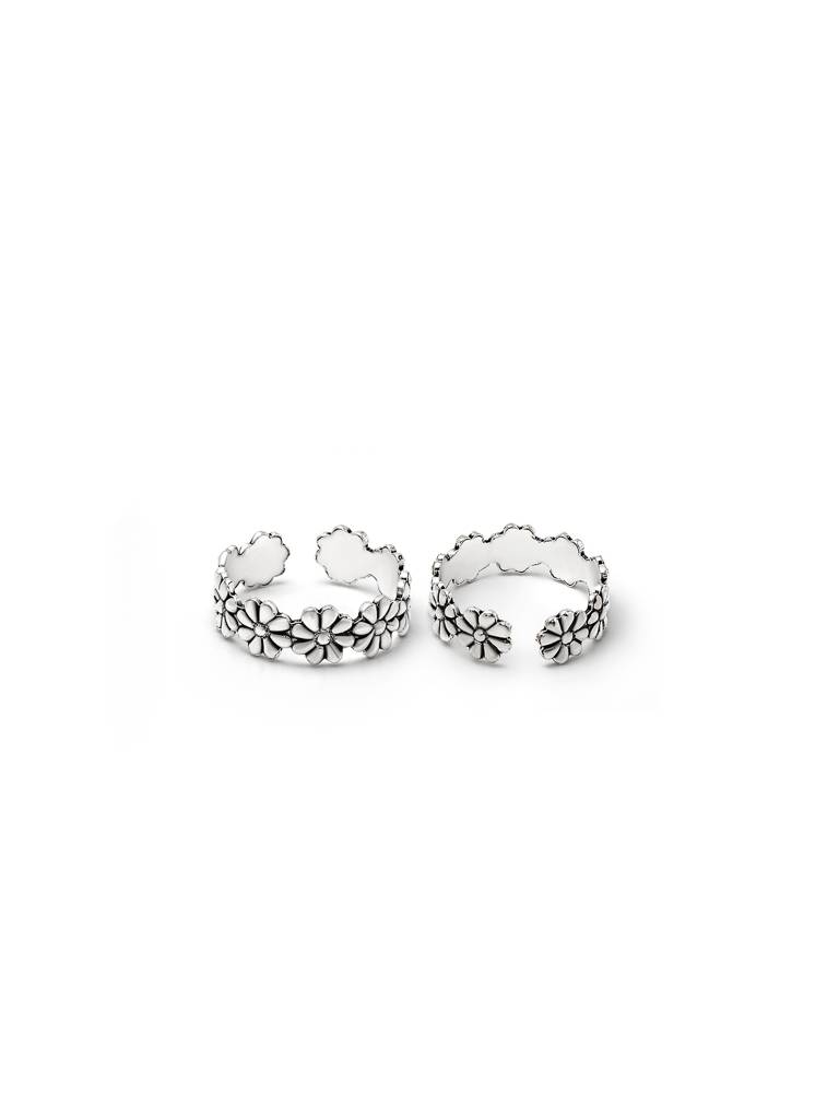 Silver Oxi Flower Toe Rings : TR14