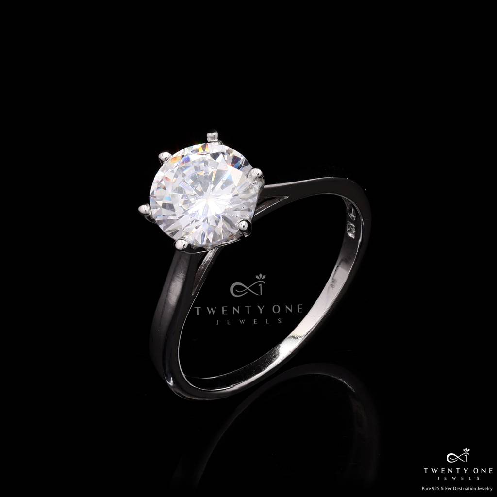 The 2 Carat Solitaire 6 Prongs Royal Alexa Ring On 925 Silver : TR31152