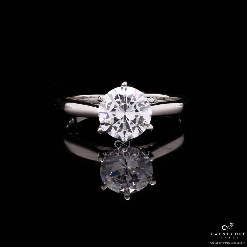 The 2 Carat Solitaire 6 Prongs Royal Alexa Ring On 925 Silver : TR31154