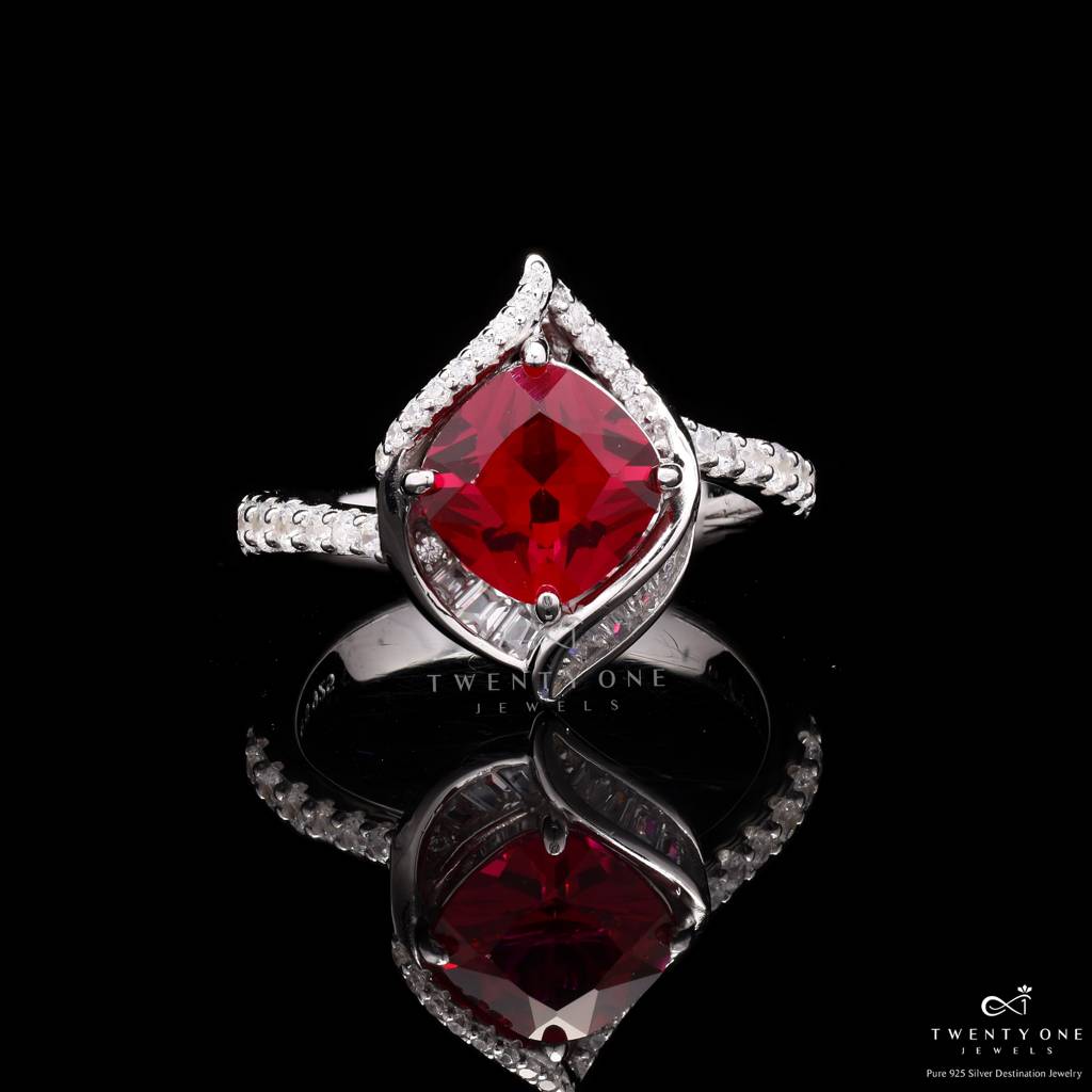 Ruby Solitaire With Diamond Daisy Ring On 925 Silver : TR31454