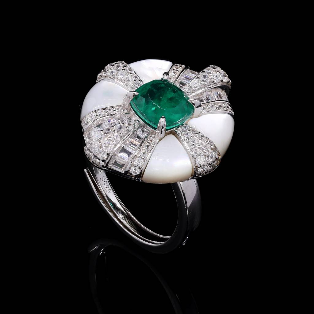 Ultra Premium Mother Of Pearl Italian Setting Emerald Statement Ring On Pure 925 Silver : TR3272
