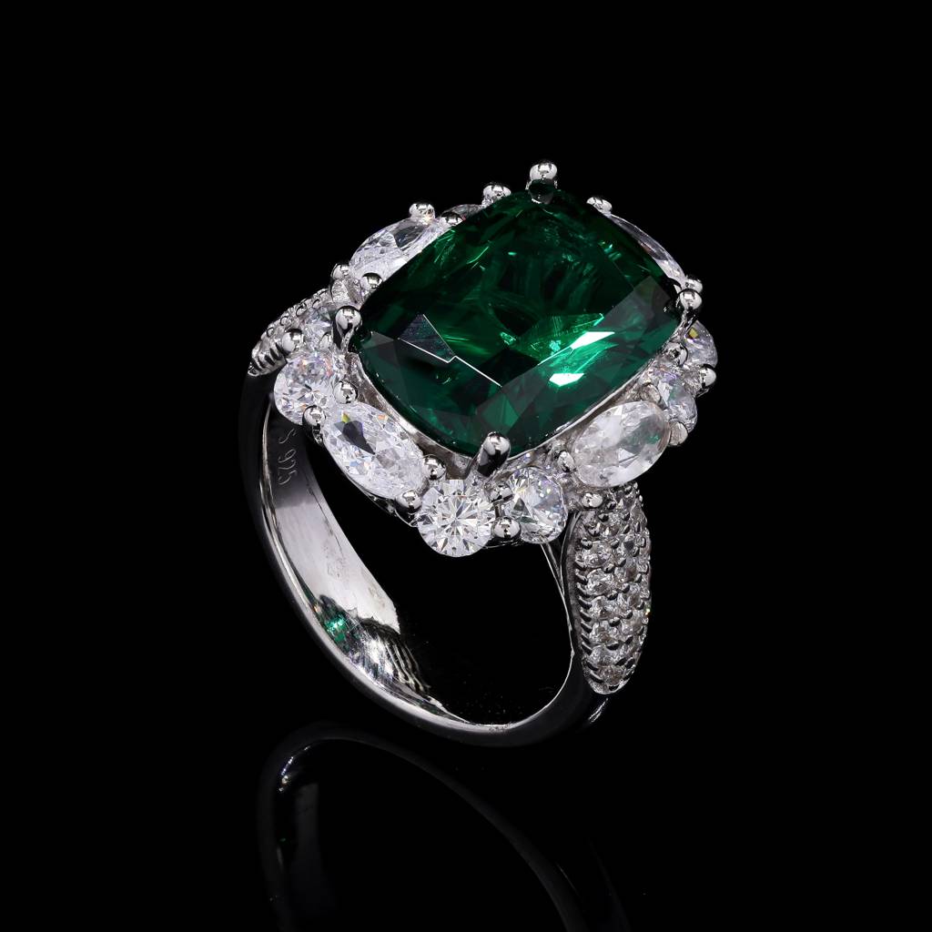 Ultra Premium Emerald Statement Ring With Oval And Round Cut Solitaires On Pure 925 Silver : TR3283