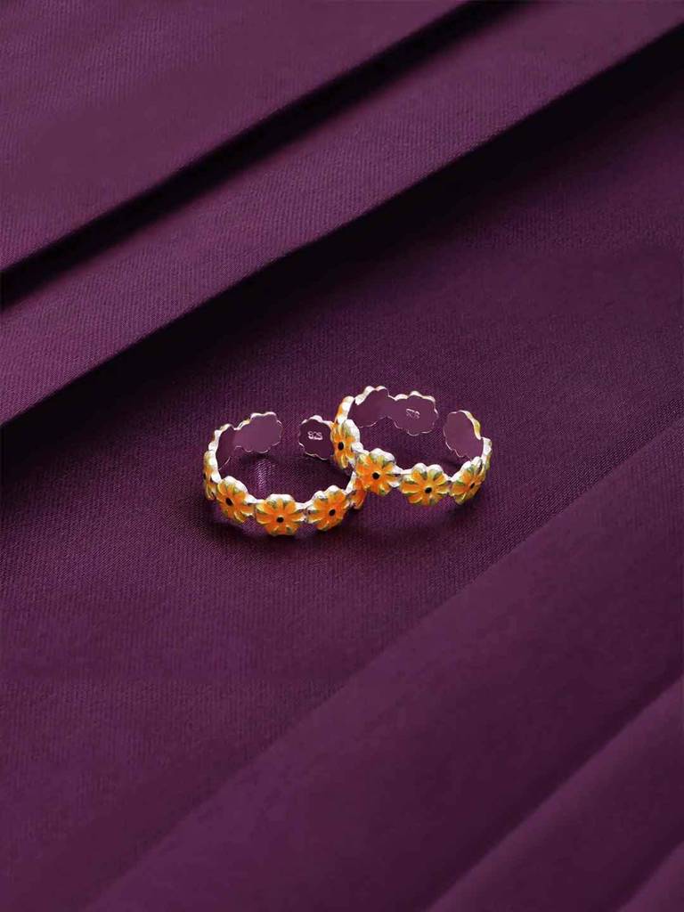 Blooms Toe Ring : TR41-S-NA