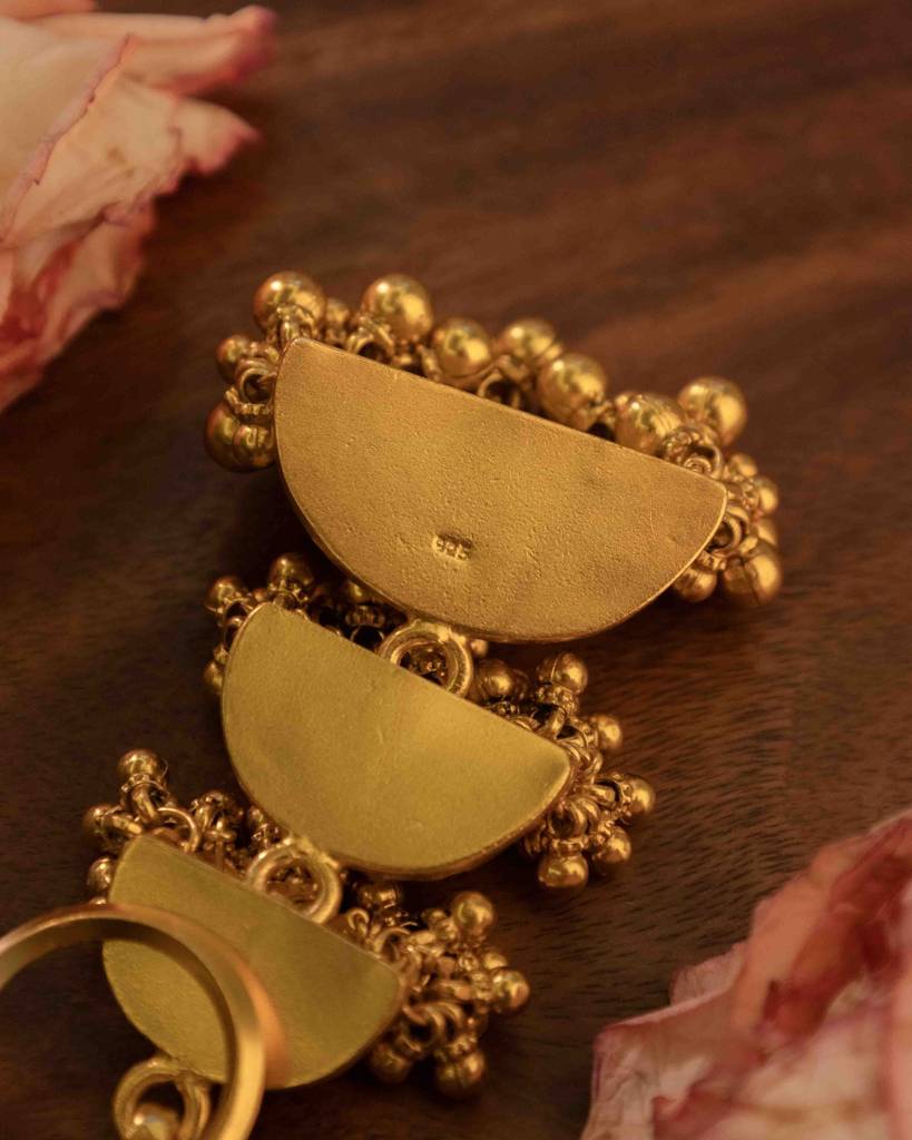 Tattva Intricate Chitai Layered Gold Plated Satka : SM012-G