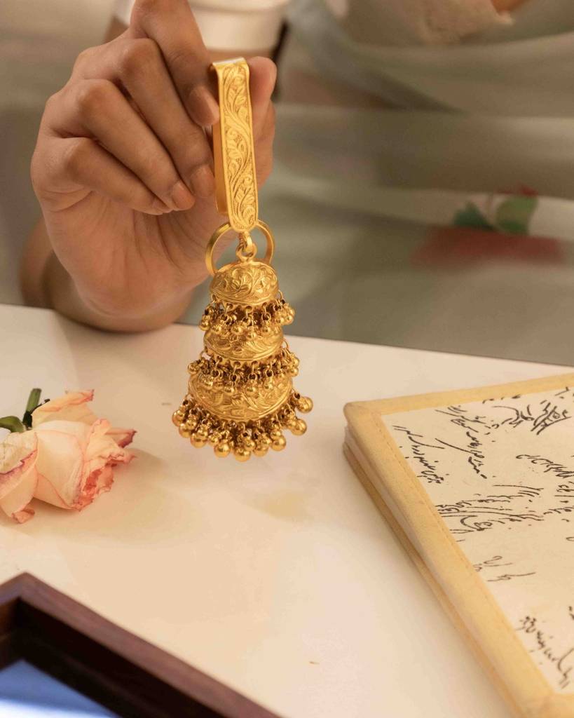 Tattva Intricate Chitai Layered Gold Plated Satka : SM012-G