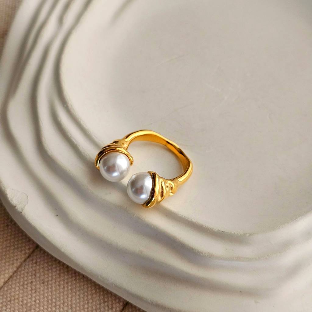 Thea Vintage Pearl Ring : TAA-9999904734254-RING