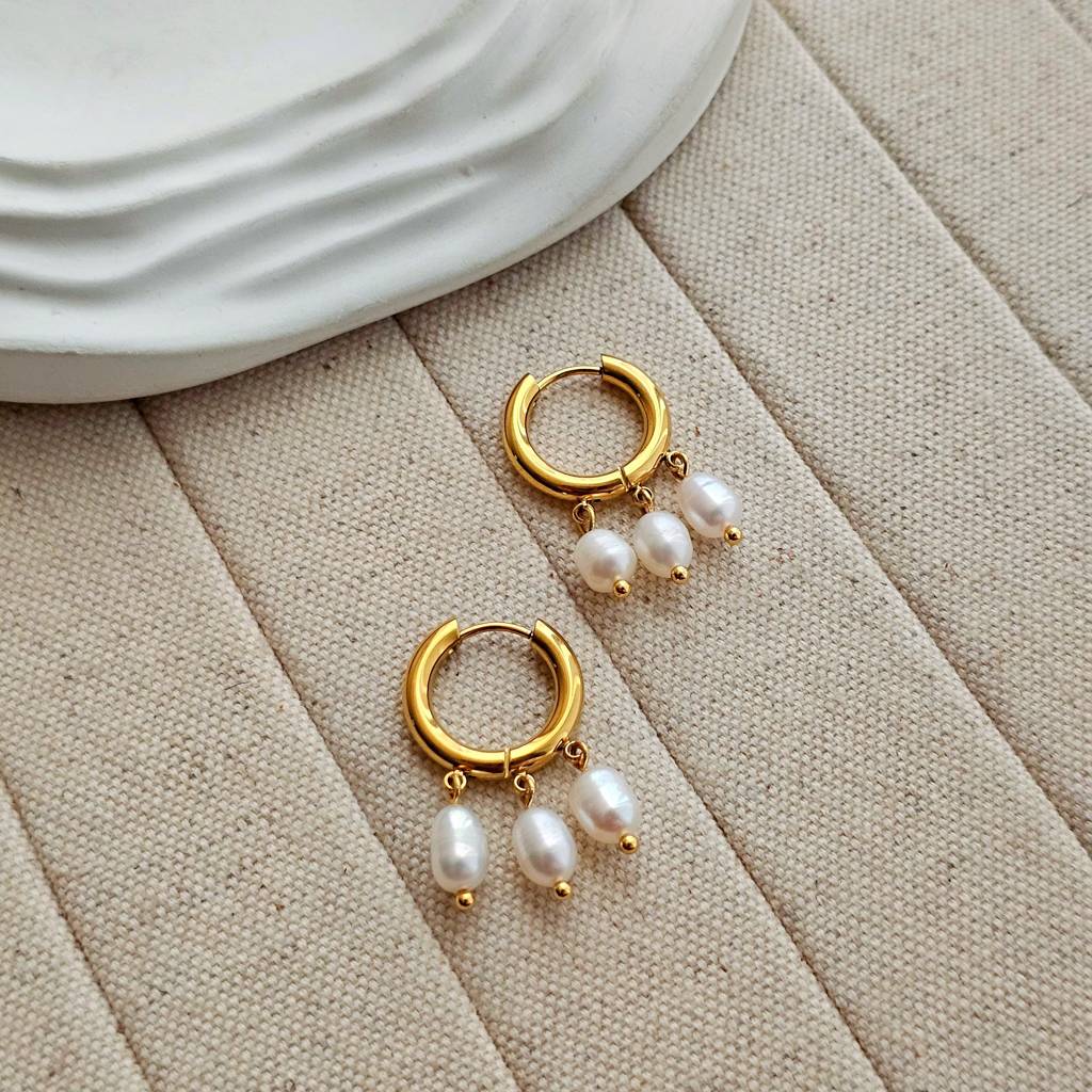 Triple Pearl Cuff Earrings : TAA-9999904734188-EARRING