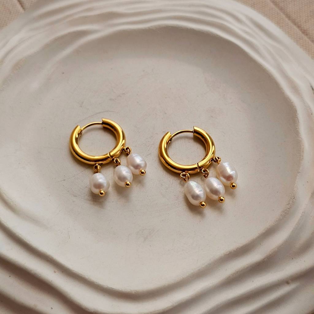 Triple Pearl Cuff Earrings : TAA-9999904734188-EARRING