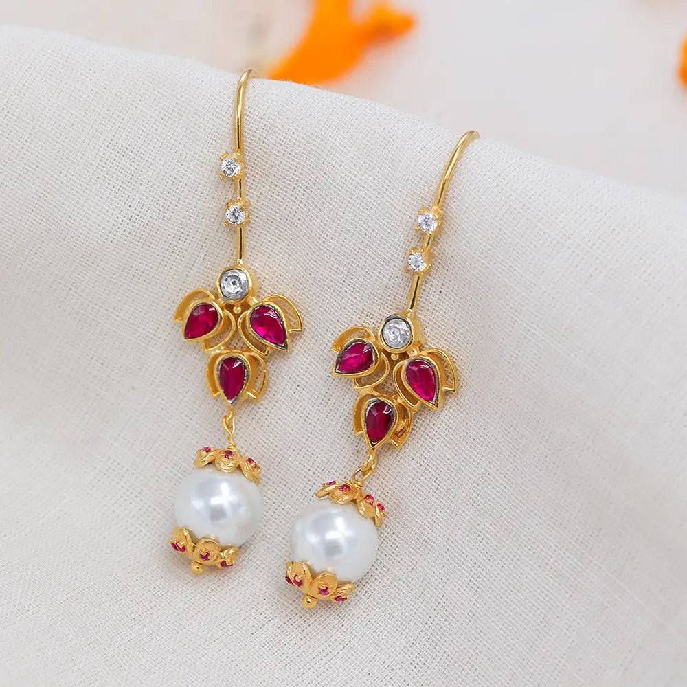 Sitayan Silver Pearl Earrings : U050SO20WC0022