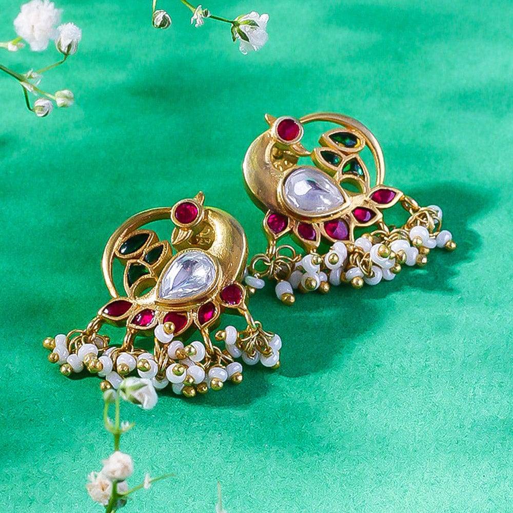 92.5 Silver Swan Motif Kundan Stud Earrings : U080SG009E1001