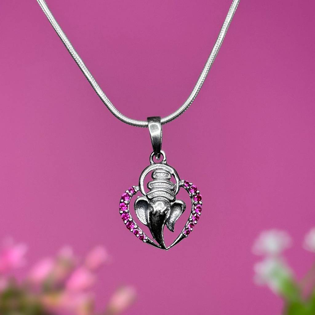 Ganpati Pendant In Sterling Silver : U080SG009N1132