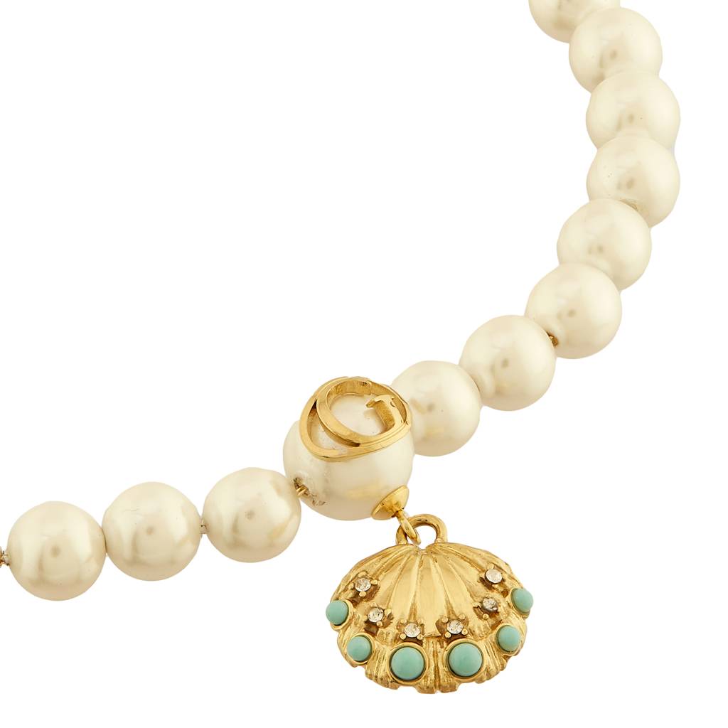 Guess Seashell Gold-Plated Pearl Stainless Steel Bracelet For Women Large : UBB05126YGL