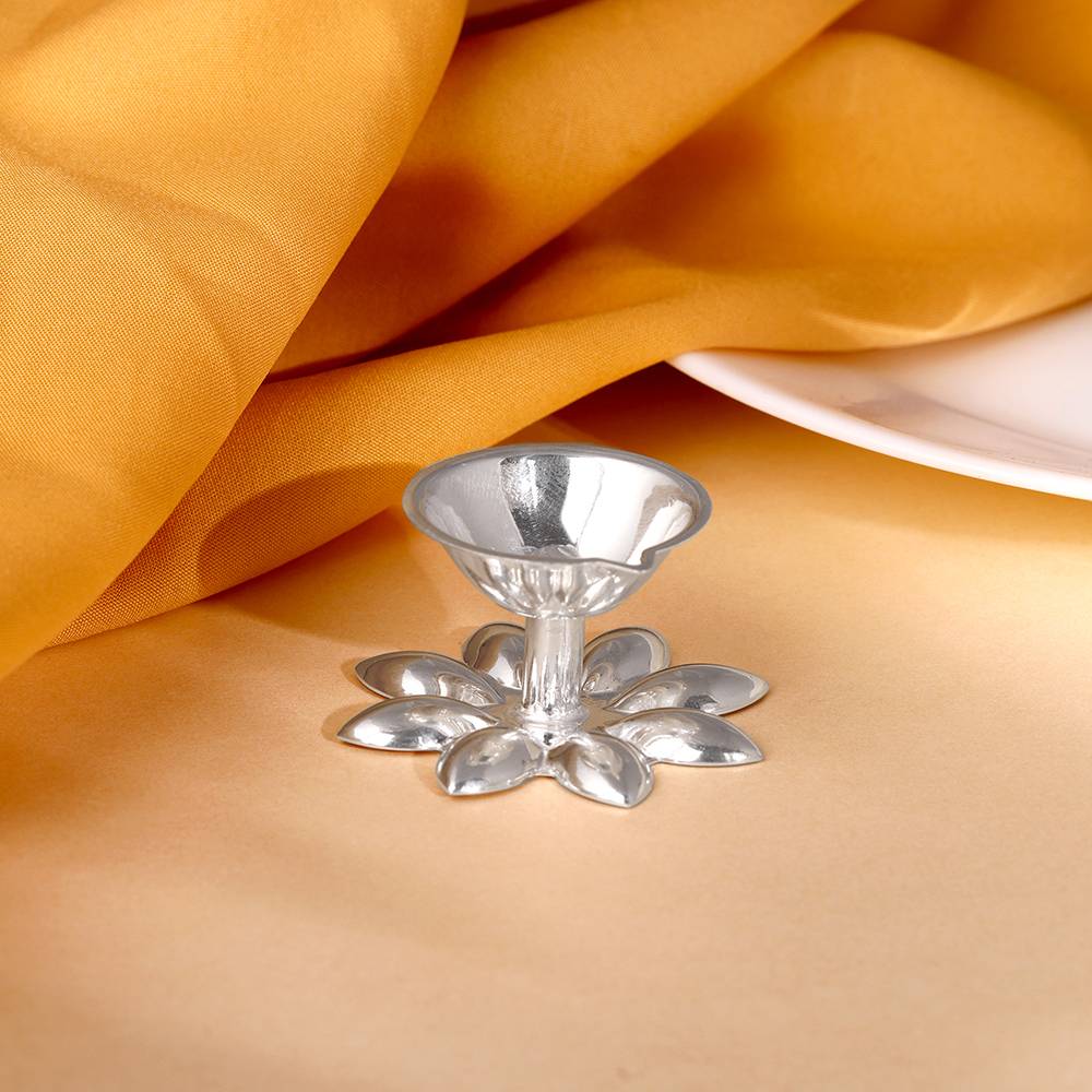 Giva 925 Silver Phool Diya : UT032