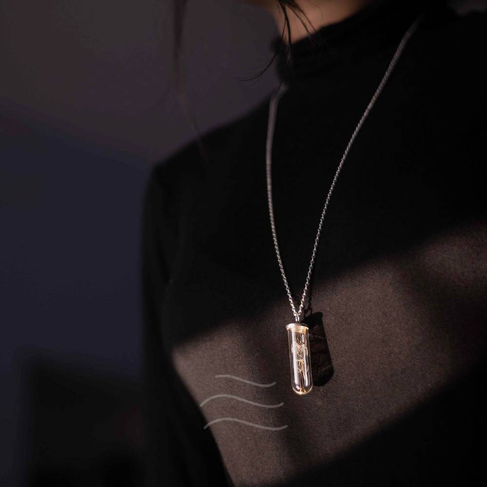 Unisex Dandelion Locket : LA-DA-EL-UN-SI
