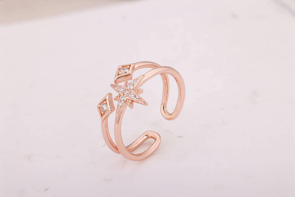 GIVA 925 Sterling Silver Rose Gold Celestial Love Ring