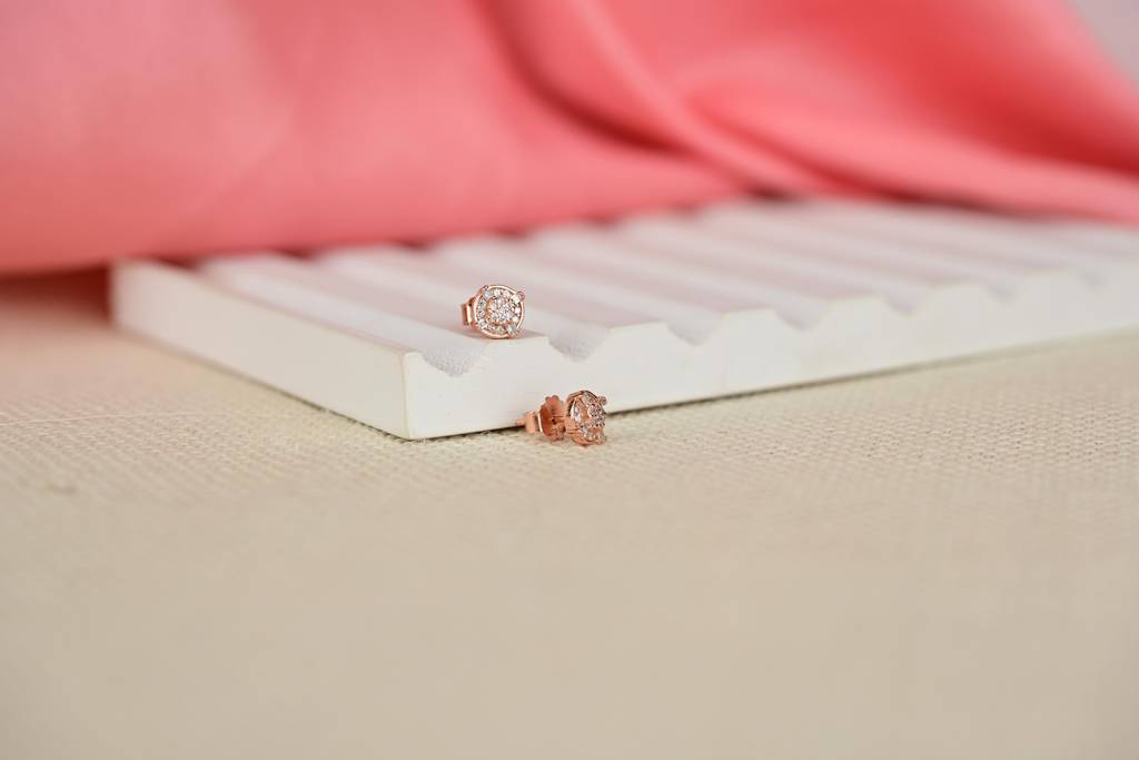 Radiant Rose Gold Studs : BTP126