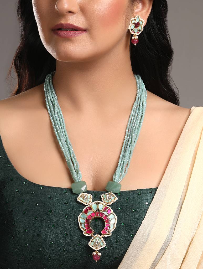 Micron Gold Polish Onyx Mosanite Necklace : HRNS-250