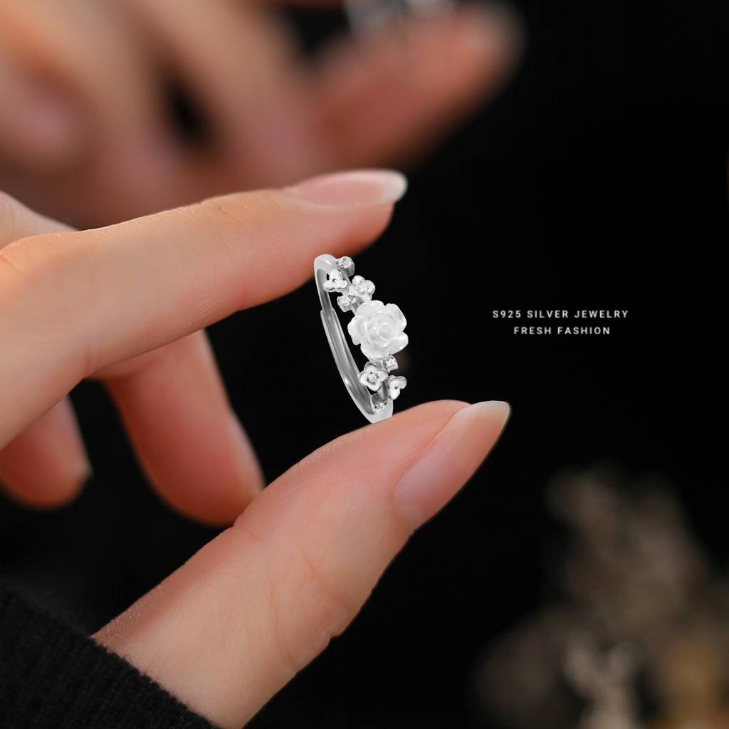 Floral Elegance Rose Ring : BRD2978S