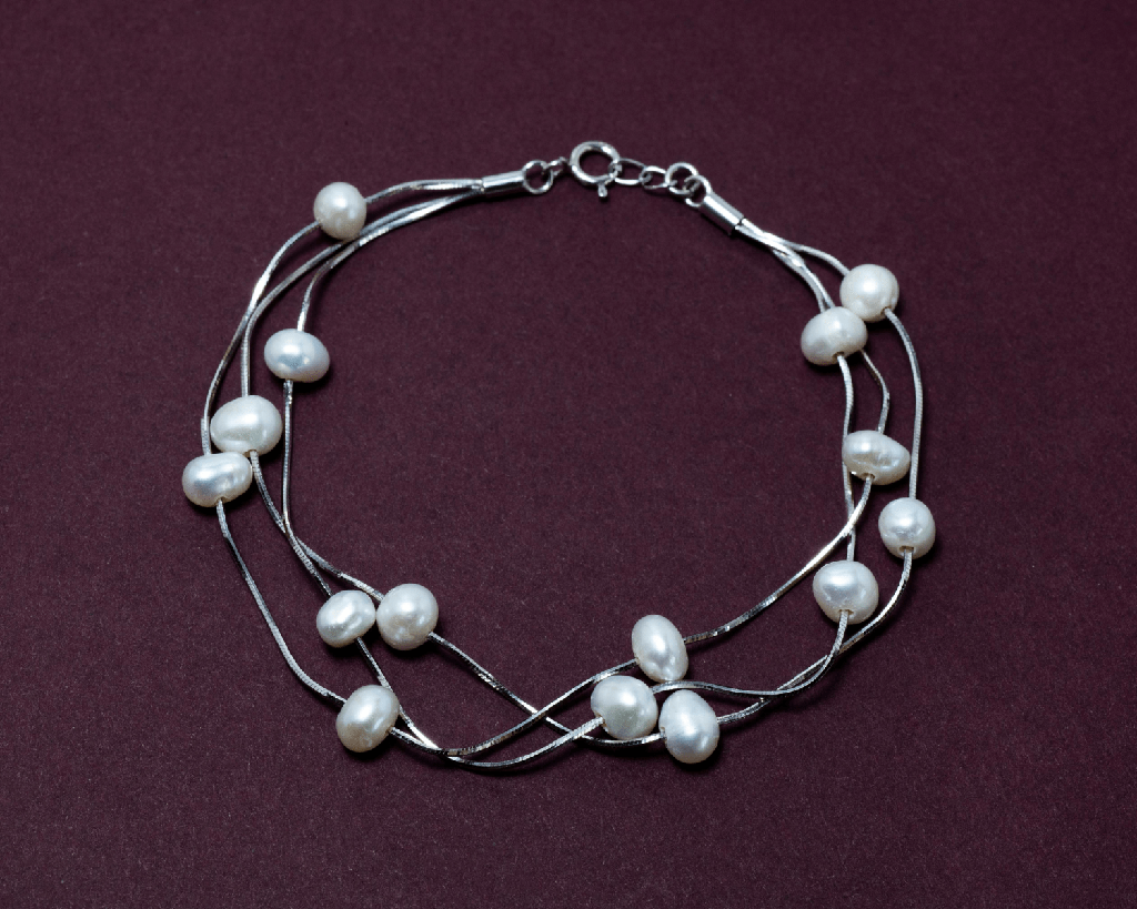 Pearl Bracelet : PearlBracelet