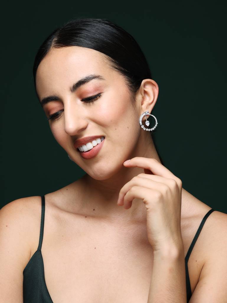 Cz Orbit Hoops : VAP24HP02