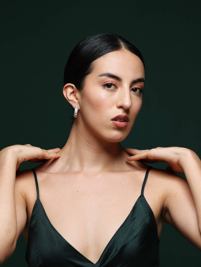 Cz Promise Hoops : VAP24HP01