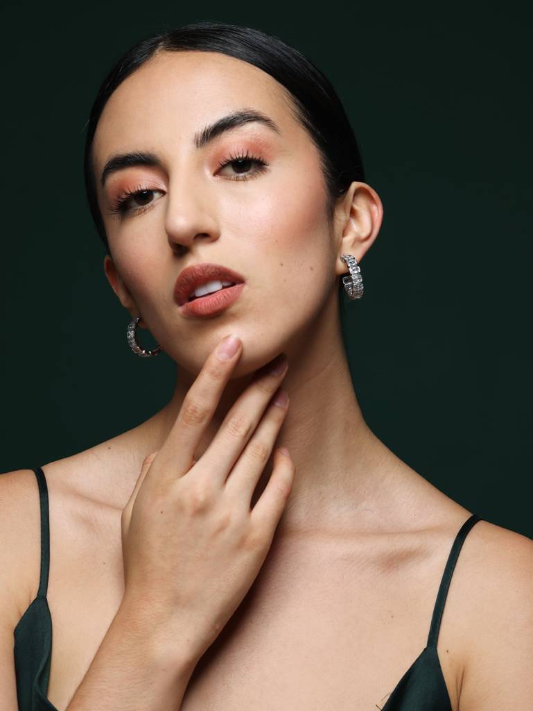 Cz Promise Hoops : VAP24HP01