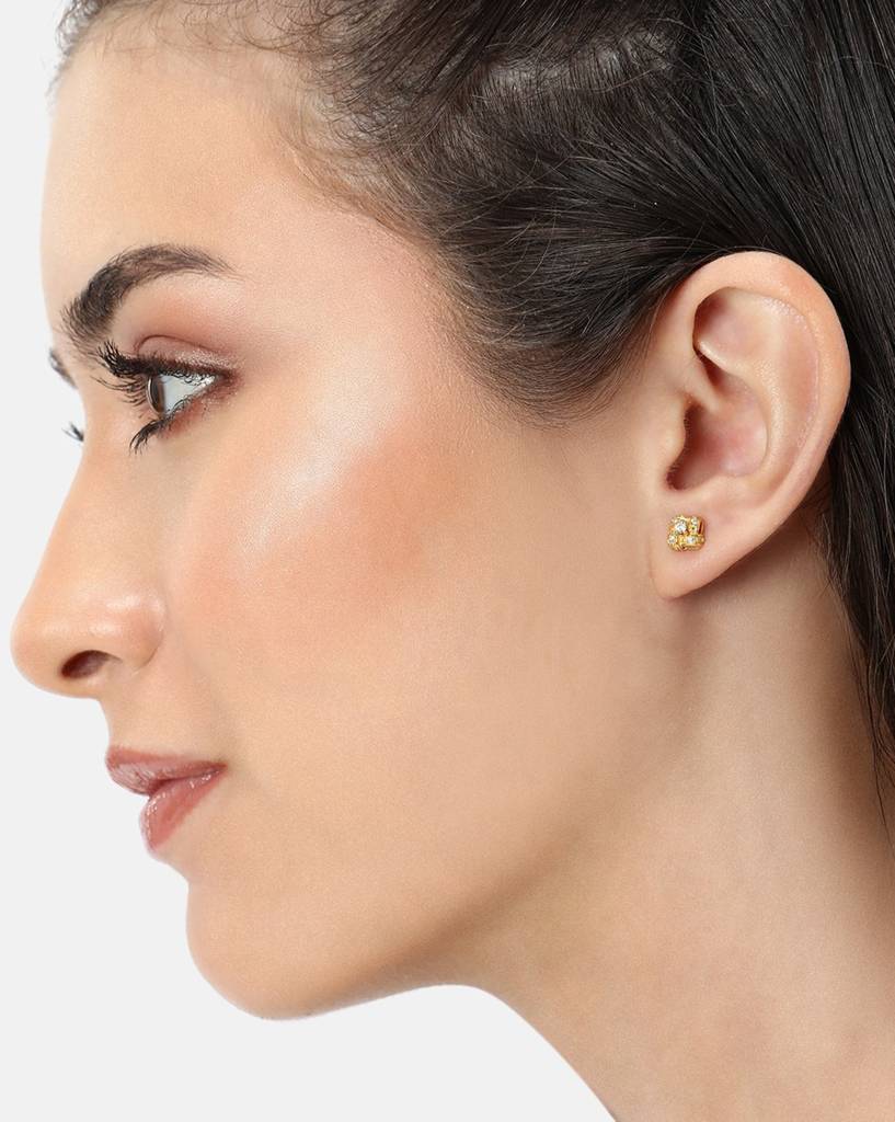 925 Sterling Silver 18Kt Gold Plated Cz Floral Petite Stud Earring : VANE919