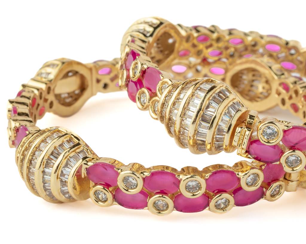 Vivinia By Vidhi Mehra Gold Plated Pink Womens Synthetic Stone Pair Of Bangles-Vb032 : VB032