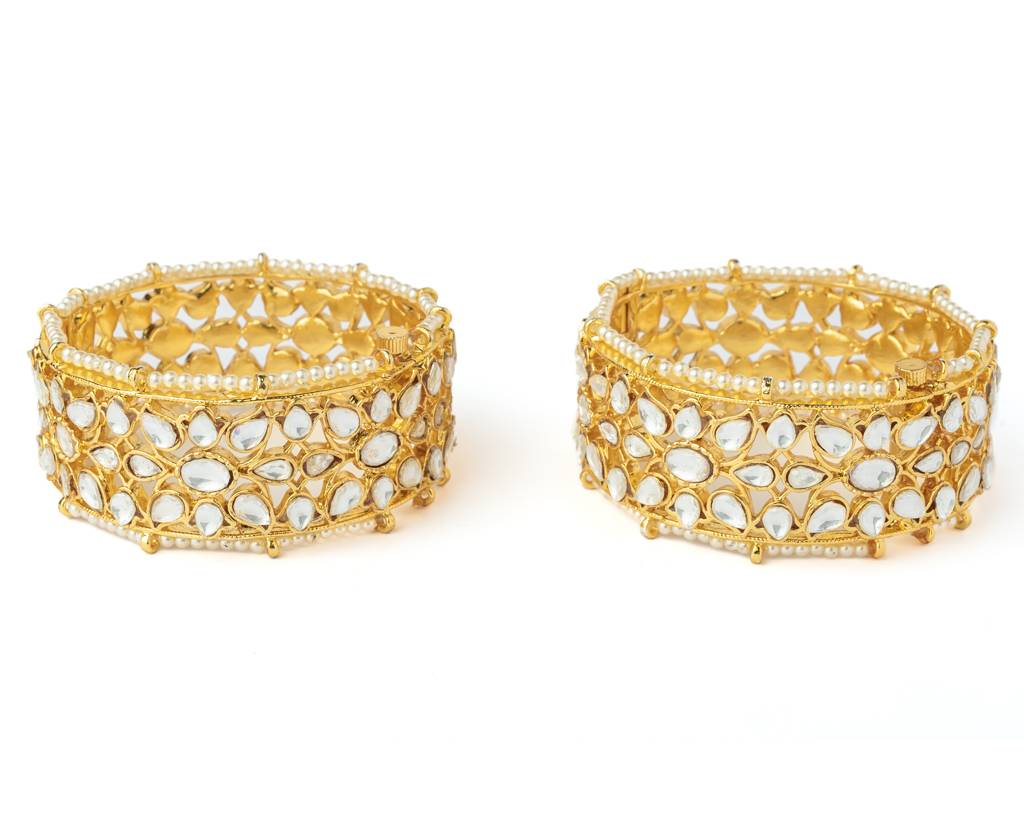 Vivinia By Vidhi Mehra Gold Plated Womens Kundan, Polki Pair Of Bangles-Vb075 : VB075