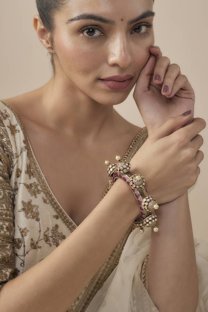 Vivinia By Vidhi Mehra Gold Plated Pink Womens Kundan, Polki Kada-Vb093 : VB093