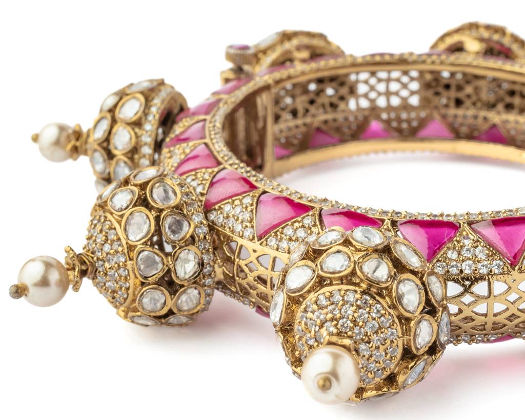 Vivinia By Vidhi Mehra Gold Plated Pink Womens Kundan, Polki Kada-Vb093 : VB093