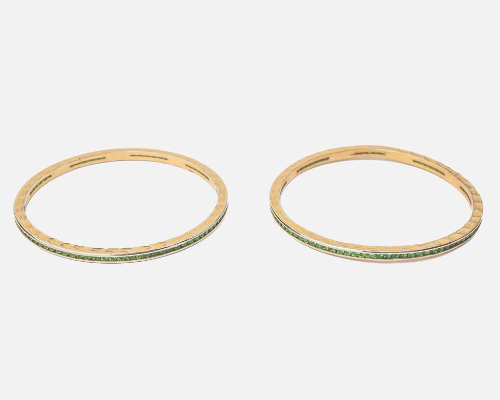Vivinia By Vidhi Mehra Zia Gold Plated Greenwomens Zircon Pair Of Bangles -Vb430 : VB430