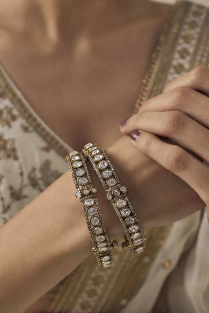 Vivinia By Vidhi Mehra Florence Gold Plated Green Womens Kundan, Polki Pair Of Bangles -Vb627 : VB627