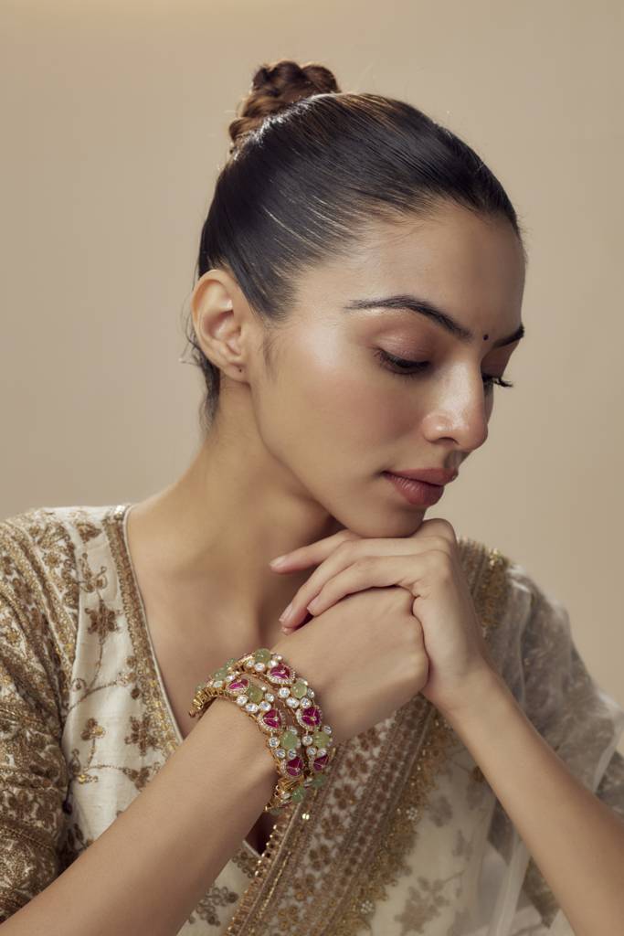 Vivinia By Vidhi Mehra Antara Gold Plated Multicolored Womens Kundan, Polki Pair Of Bangles -Vb628 : VB628