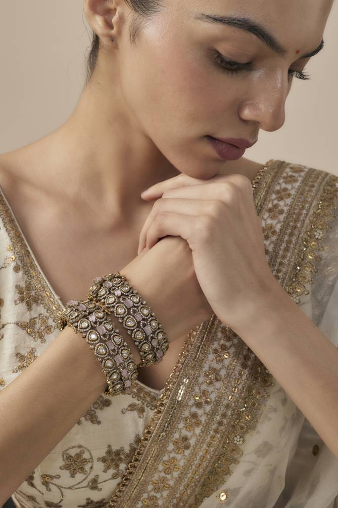 Vivinia By Vidhi Mehra Florence Gold Plated Pink Womens Kundan, Polki Pair Of Bangles -Vb644 : VB644