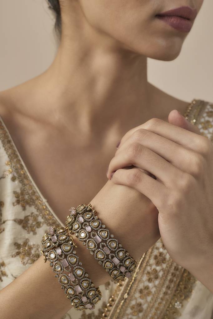 Vivinia By Vidhi Mehra Florence Gold Plated Pink Womens Kundan, Polki Pair Of Bangles -Vb644 : VB644