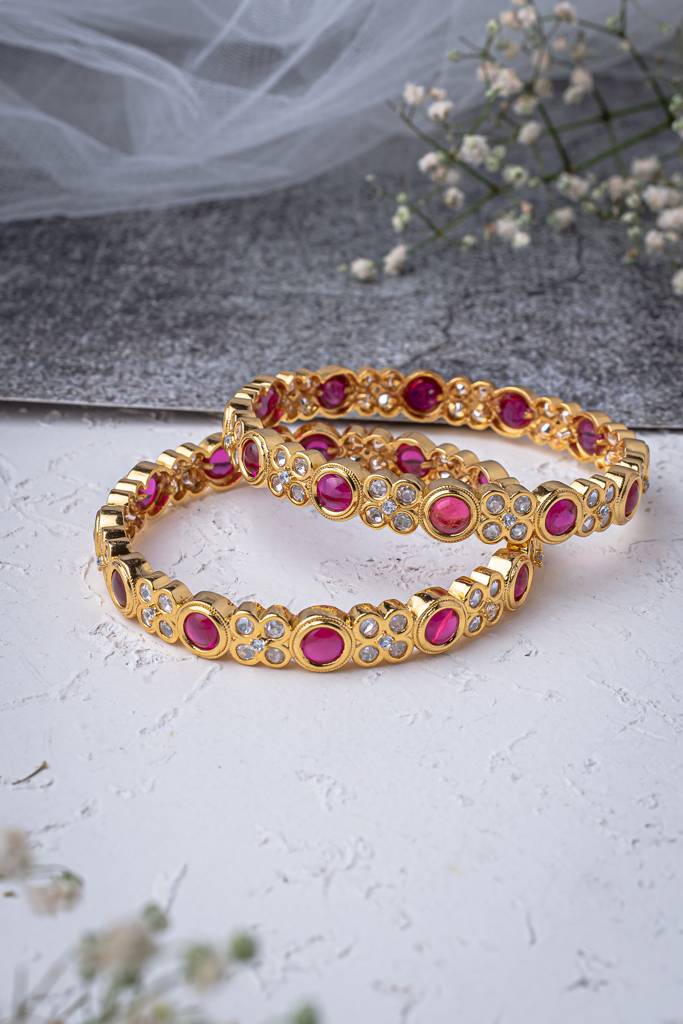 Vivinia By Vidhi Mehra Saadgi Gold Plated Pink Womens Kundan, Polki Pair Of Bangles -Vb645 : VB645