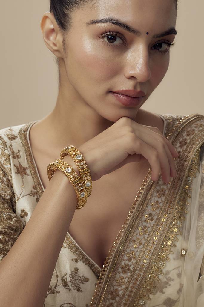 Vivinia By Vidhi Mehra Gold Plated Womens Kundan, Polki Pair Of Bangles-Vb653 : VB653