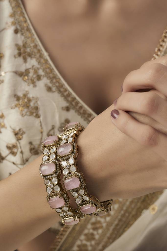 Vivinia By Vidhi Mehra Florence Gold Plated Pink Womens Zircon Pair Of Bangles -Vb661 : VB661