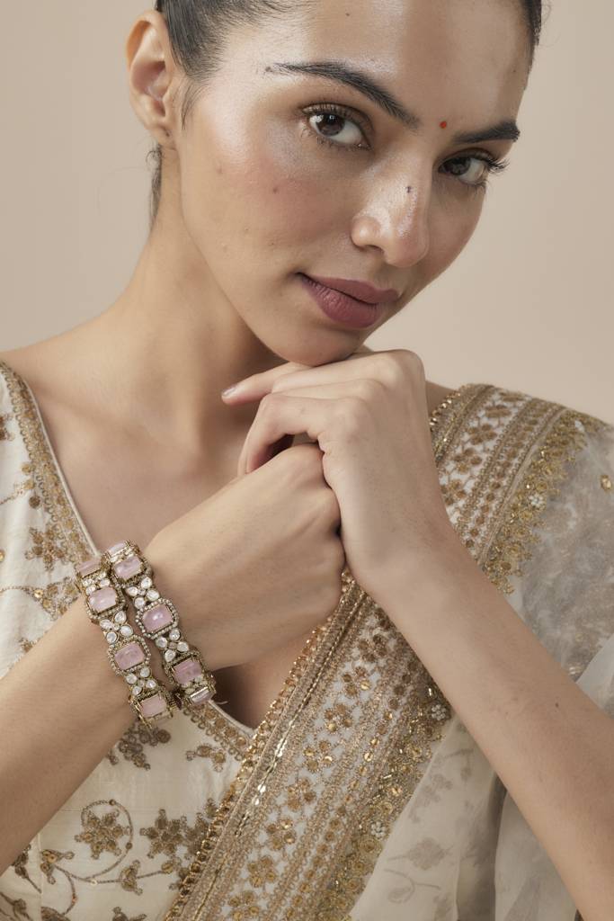 Vivinia By Vidhi Mehra Florence Gold Plated Pink Womens Zircon Pair Of Bangles -Vb661 : VB661
