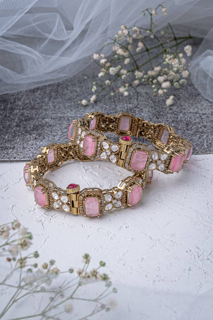 Vivinia By Vidhi Mehra Florence Gold Plated Pink Womens Zircon Pair Of Bangles -Vb661 : VB661