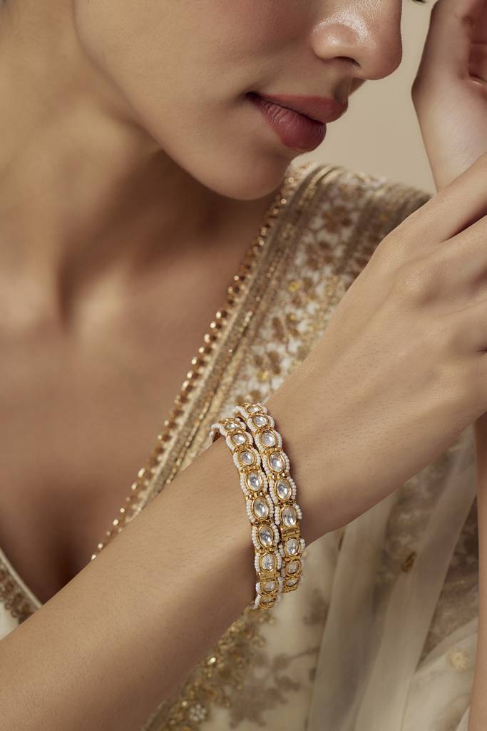 Vivinia By Vidhi Mehra Saadgi Gold Plated White Womens Kundan, Polki Pair Of Bangles -Vb663 : VB663