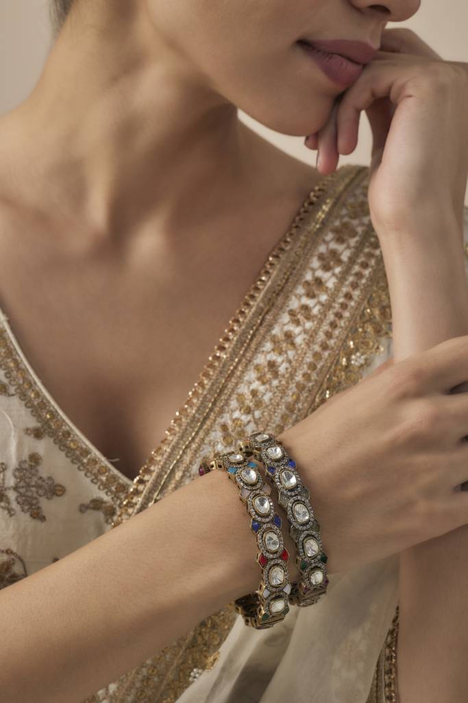 Vivinia By Vidhi Mehra Gold Plated Multicolored Womens Kundan, Polki Pair Of Bangles-Vb664 : VB664