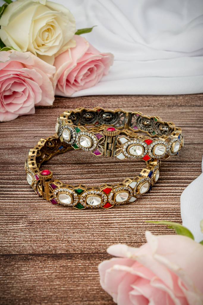 Vivinia By Vidhi Mehra Gold Plated Multicolored Womens Kundan, Polki Pair Of Bangles-Vb664 : VB664